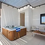 Paoma Penthouse With Jacuzzi Appartement