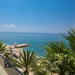 Paoma Penthouse With Jacuzzi Appartement *