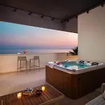 Paoma Penthouse With Jacuzzi