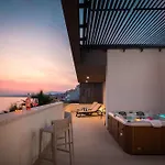 Paoma Penthouse With Jacuzzi Appartement *