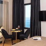 Paoma Penthouse With Jacuzzi