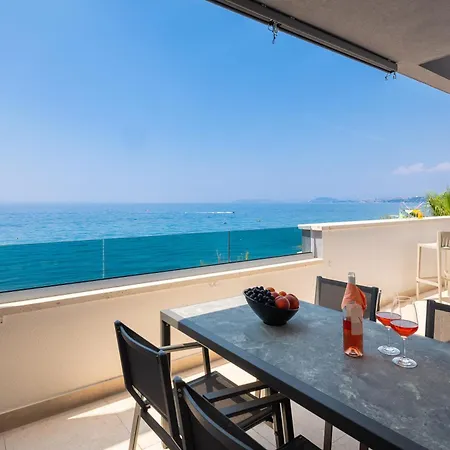 Apartament Paoma Penthouse With Jacuzzi Podstrana