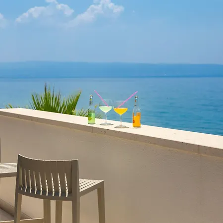 Paoma Luxury With Jacuzzi Appartamento *