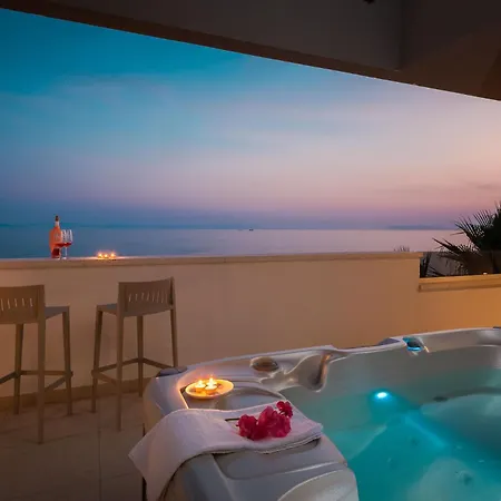 Paoma Penthouse With Jacuzzi