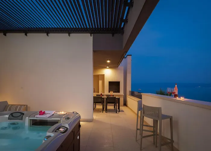 Paoma Penthouse With Jacuzzi *