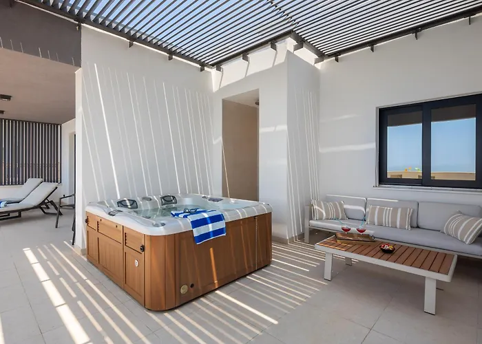 Paoma Penthouse With Jacuzzi Appartamento